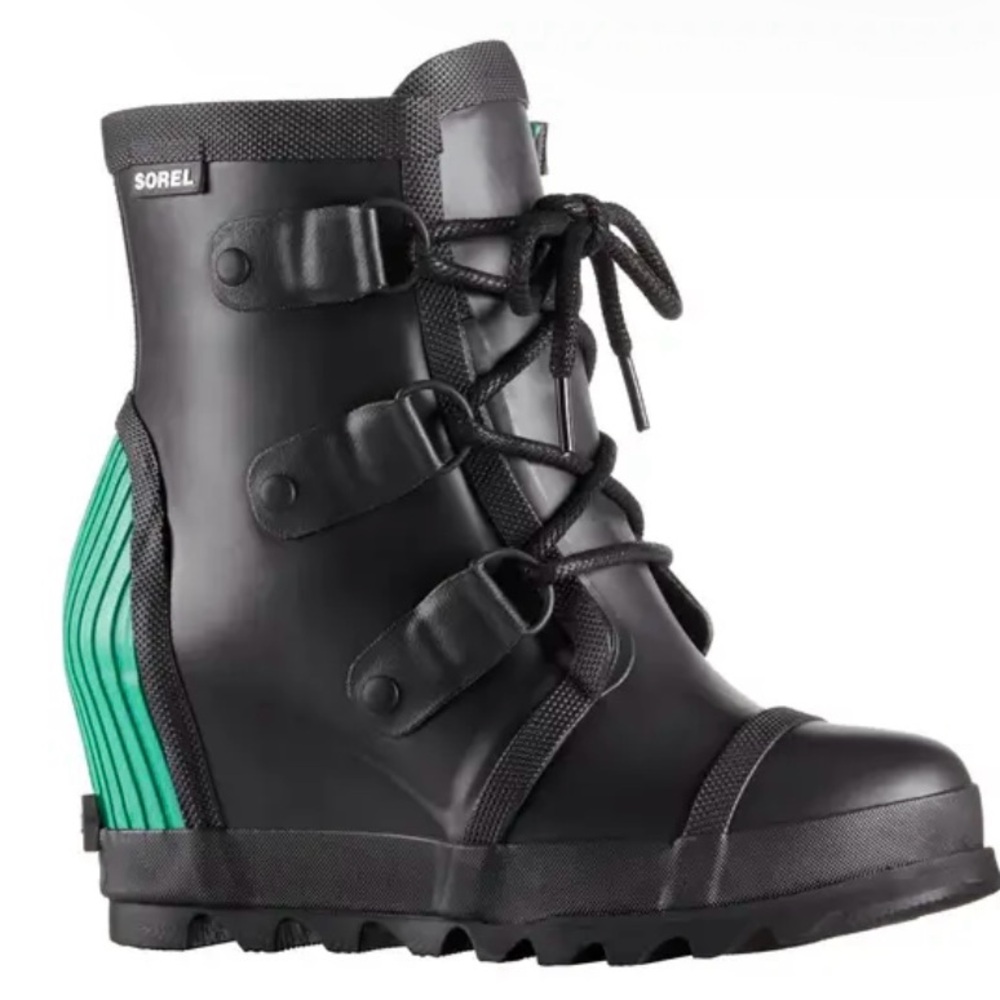 Sorel Women's Black and Green Winter Boots